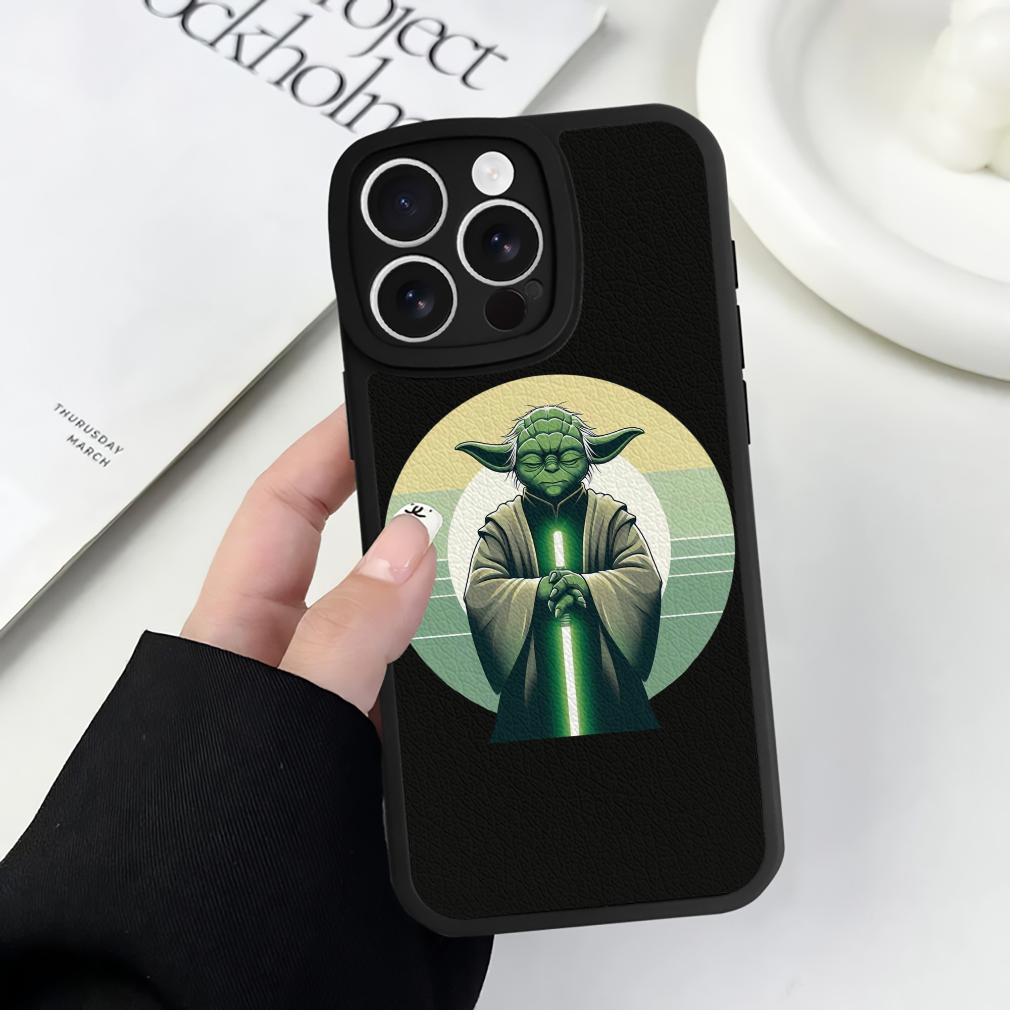 （画像用） スター・ウォーズ Star Wars 【iPhone 16シリーズ対応】シリコンスマホケース（レザー調） 材質：シリコン